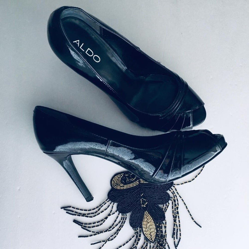 Aldo Black Patent Peep Toe Heel Size 39 E 8.5 UD
